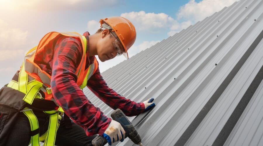 Owens Corning roofing contractor in Bishop Hill, IL
